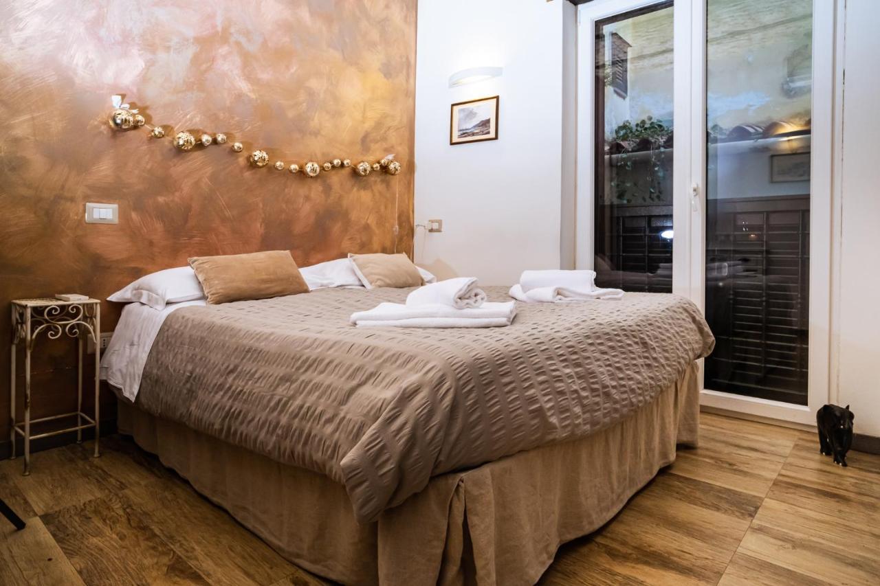 Bed and Breakfast Il Campanile Salerno Exterior foto