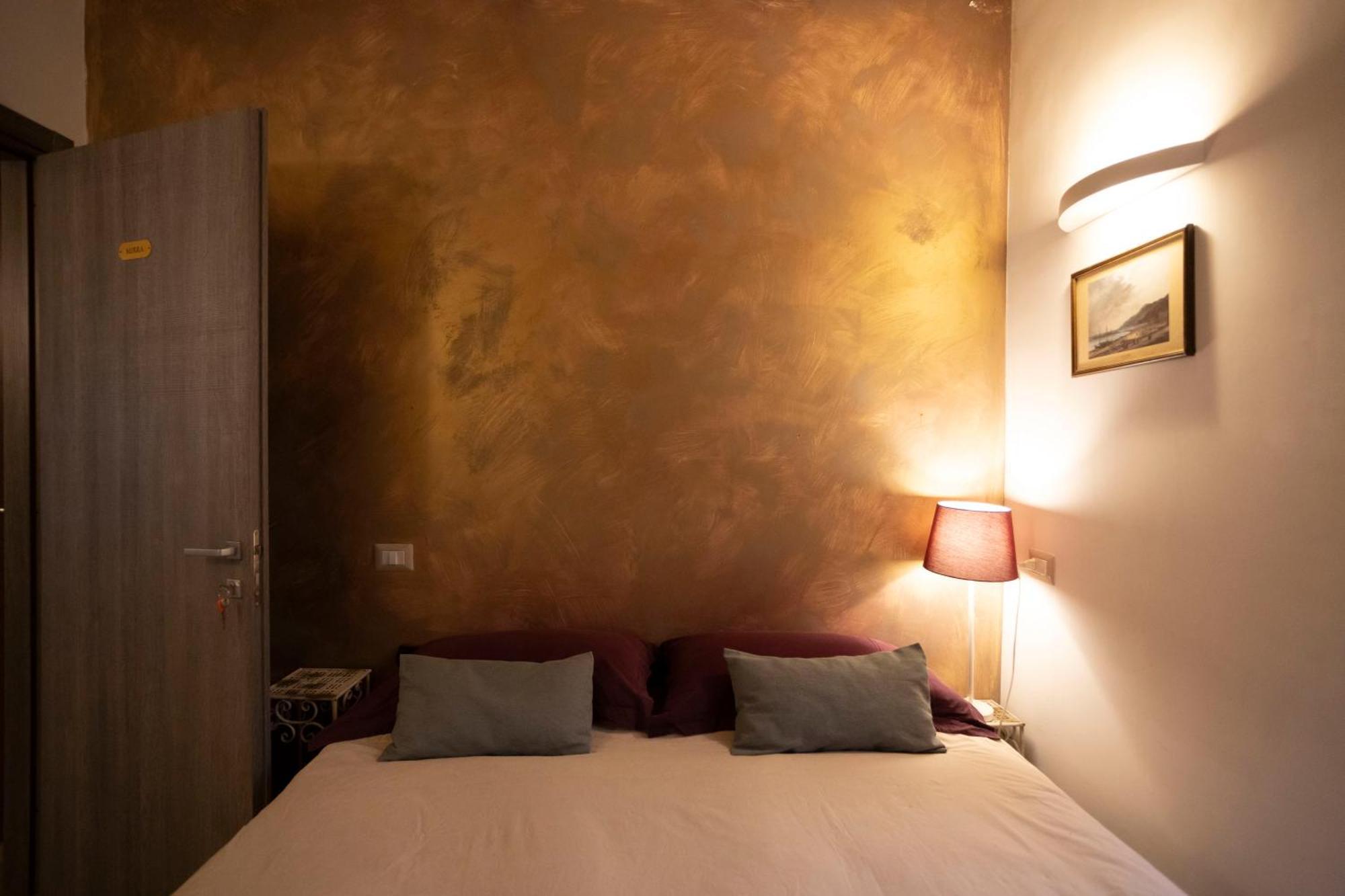 Bed and Breakfast Il Campanile Salerno Exterior foto